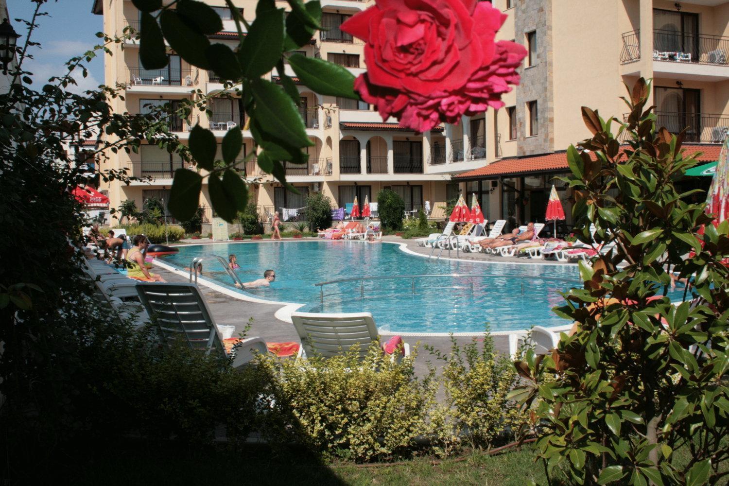 Aparthotel Rose Village Slantschew brjag Exterior foto
