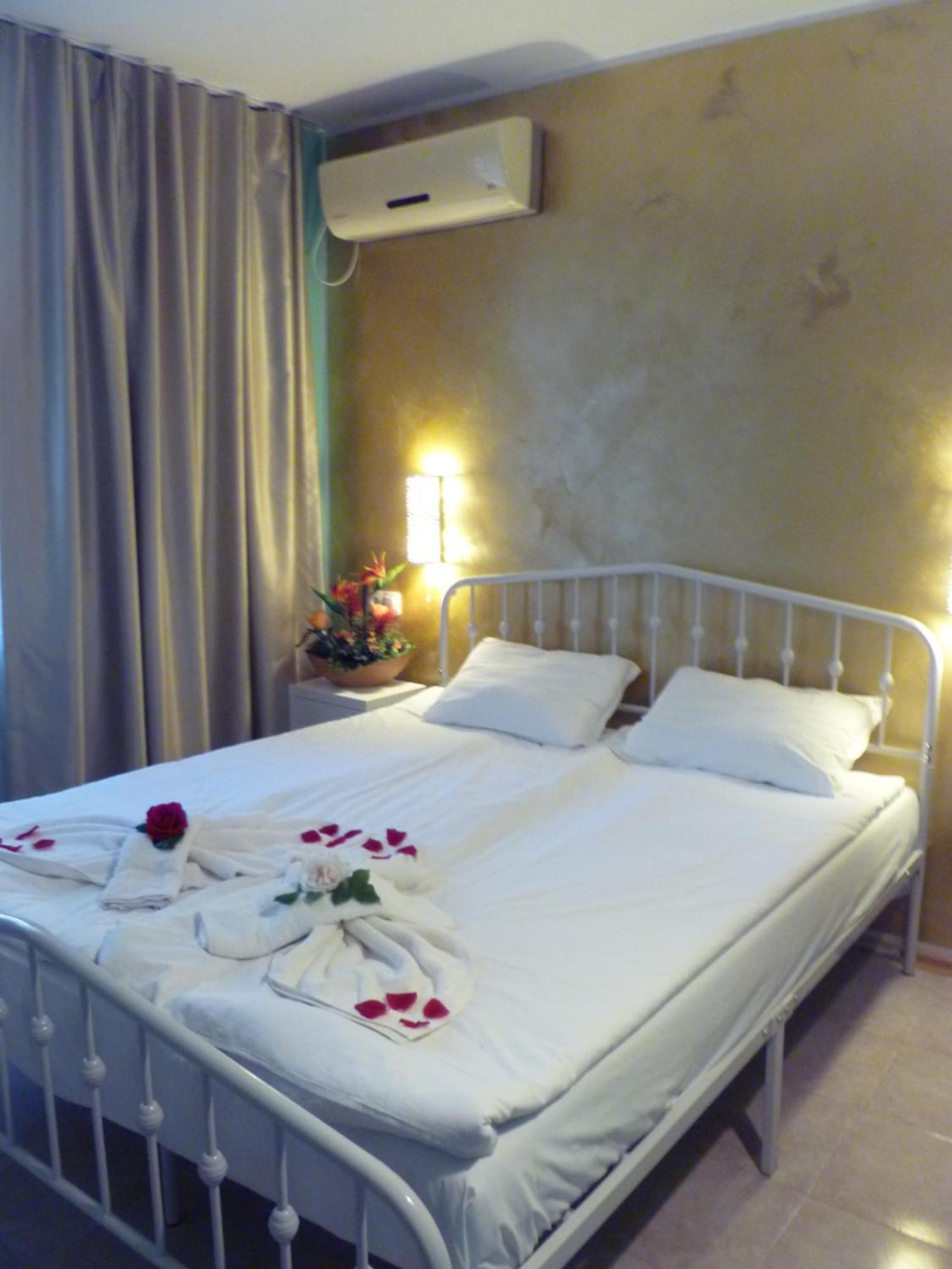 Aparthotel Rose Village Slantschew brjag Exterior foto