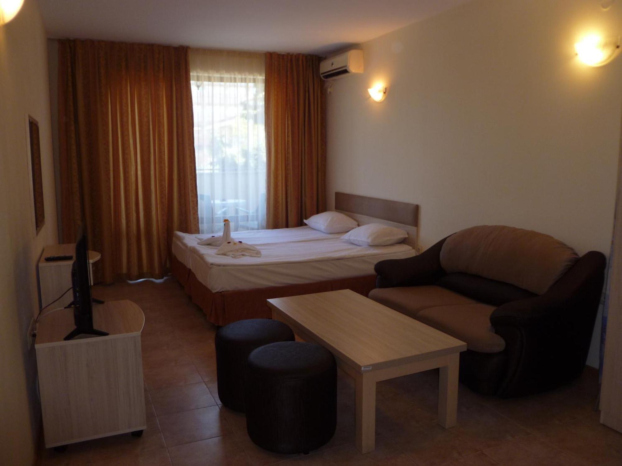 Aparthotel Rose Village Slantschew brjag Exterior foto