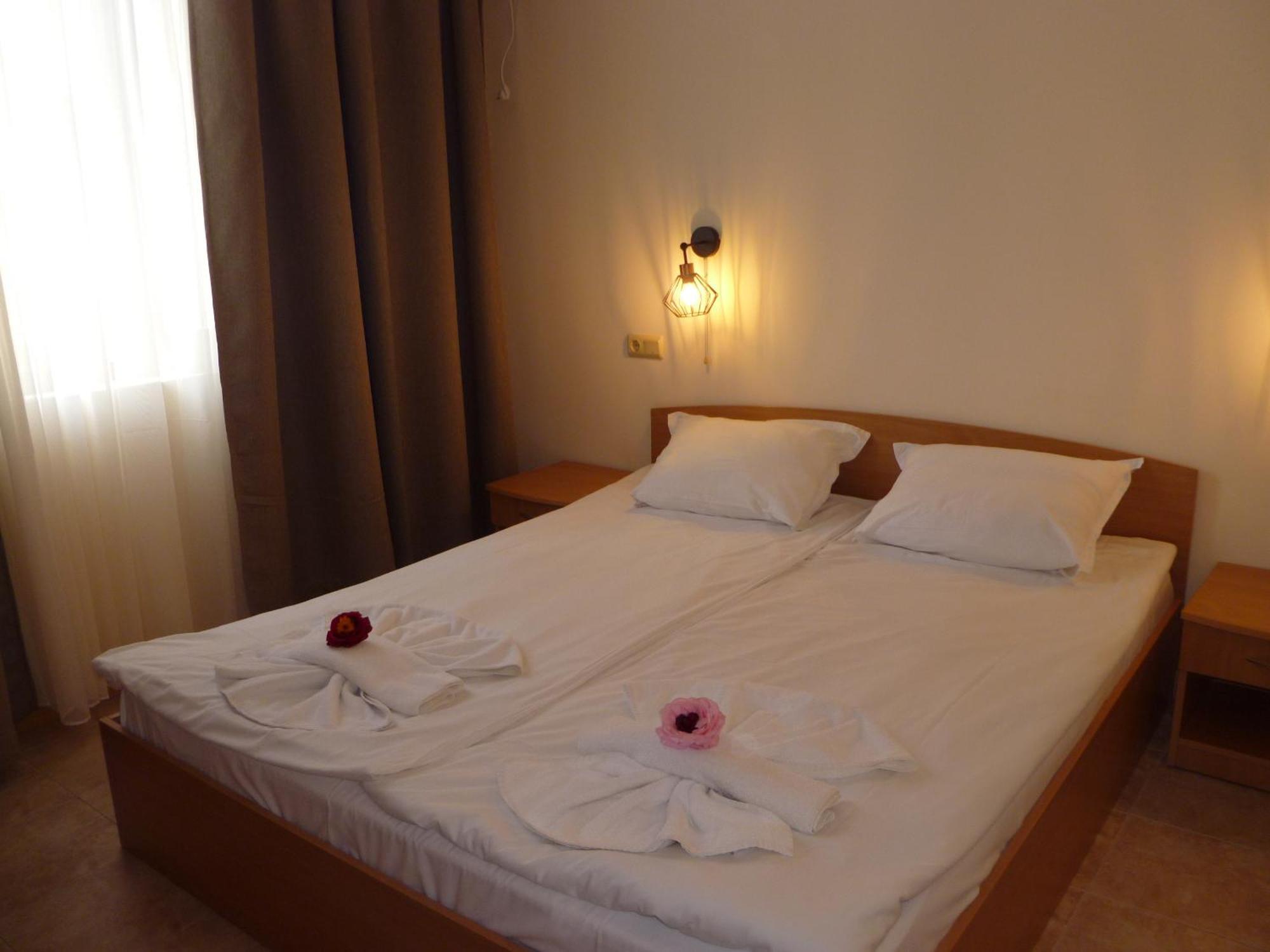Aparthotel Rose Village Slantschew brjag Exterior foto